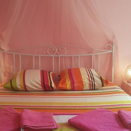 B&B La Vie en Rose Basel Exterior foto